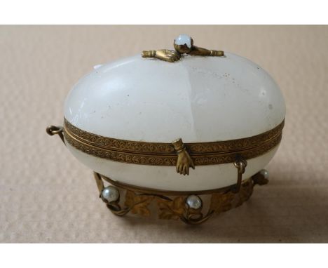 Fine Antique Alabaster hinged egg shaped jewel box with ivy and faux pearl decoration with surmounted Hand and clasp. 