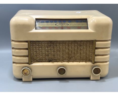 Vintage Masteradio bakerlite style Radio