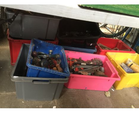 9 boxes of misc tools including hand tools, saws etc 