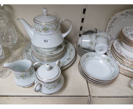 Noritake Green Hill tea wares etc including teapot. 25 pieces 