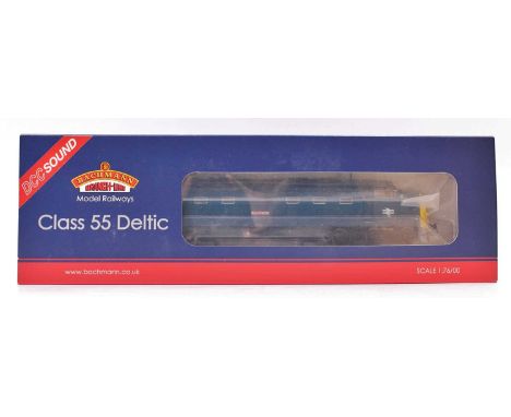 Bachmann Branch-Line 32-523DS class 55 Deltic diesel loco No.55018 ‘Ballymoss’ BR blue with yellow ends, DCC &amp; sound (NM)