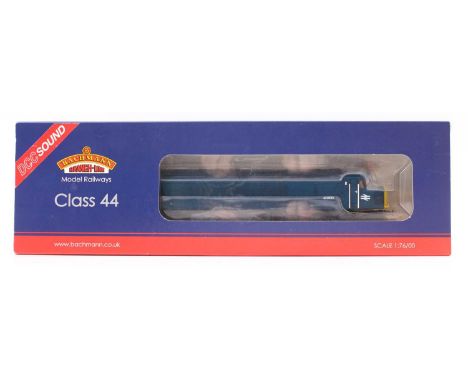 Bachmann Branch-Line 32-652DS class 44 diesel loco no.44005 BR blue with yellow ends, DCC &amp; sound (NM) (BE-NM)