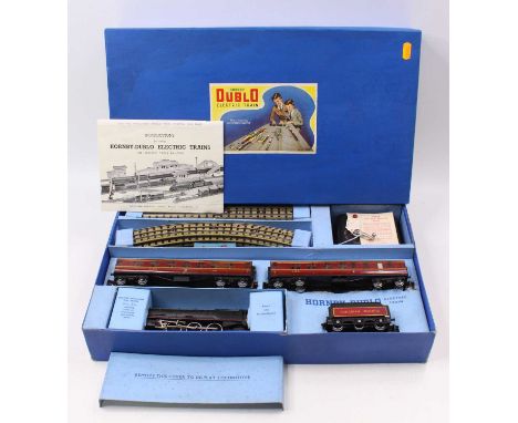 EDP2 Hornby-Dublo Passenger Train with C.P.R.loco, comprising Canadian Pacific loco &amp; tender, black no.1215, number of ca