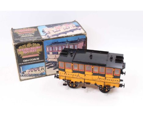 Hornby Stephenson's Rocket 3.5" gauge model of a G104 coach, appears as issued in the original box