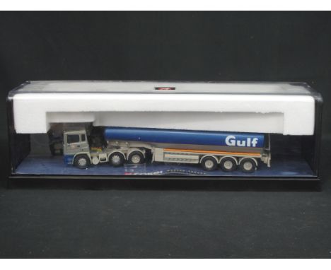 Corgi Modern Trucks 1:50 detailed scale model, 75101 ERF Tanker - Gulf oil in original perspex display case.  CONDITION REPOR