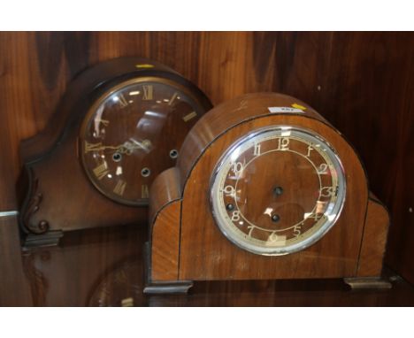 TWO VINTAGE MANTLE CLOCK