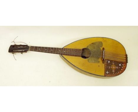 An Pergold lute guitar