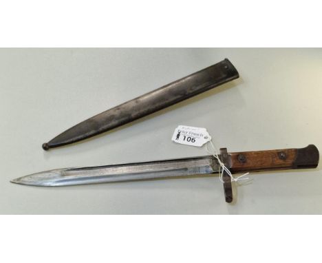 WWI period Austro-Hungarian M1895 bayonet (Cavalry), marked 'FG GY, made in Budapest'. Wooden scales, single edged fullered b
