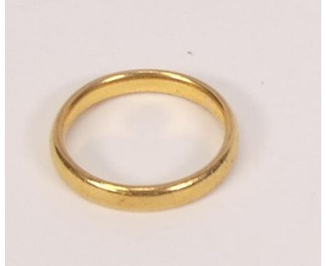 22ct gold wedding ring, size I, 3.4g. 