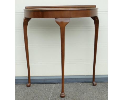C.W.S Ltd Cabinet Factory of Enfield, Console Table on Three Queen Anne Legs. Height: 79cm 