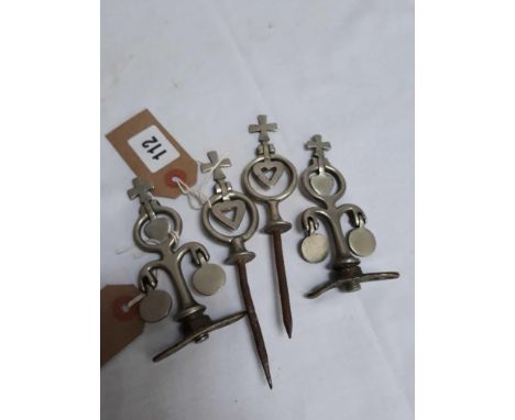  Sale Item:    SET 4 NICKEL HORSE DECORATIONS   Vat Status:   No Vat   Buyers Premium:  This lot is subject to a Buyers Premi