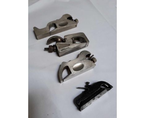  Sale Item:    STANLEY 90 - 92 RECORD 077a &amp; 1 OTHER PLANES  Vat Status:   No Vat   Buyers Premium:  This lot is subject 