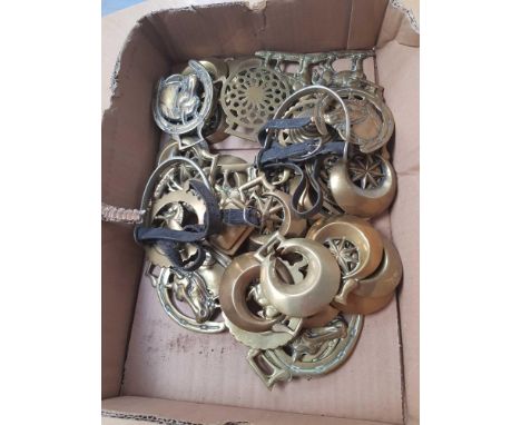  Sale Item:    BOX HORSE BRASSES   Vat Status:   No Vat   Buyers Premium:  This lot is subject to a Buyers Premium of 15% + V