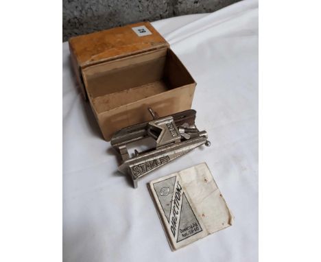  Sale Item:    STANLEY No 59 DOWLING JIG BOXED   Vat Status:   No Vat   Buyers Premium:  This lot is subject to a Buyers Prem
