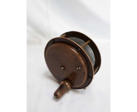  Sale Item:    DUPLEX BRASS FISHING REEL -(AF)   Vat Status:   No Vat   Buyers Premium:  This lot is subject to a Buyers Prem