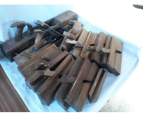  Sale Item:    BOX OF ASSORT BLOCK &amp; MOULDING PLANES  Vat Status:   No Vat   Buyers Premium:  This lot is subject to a Bu
