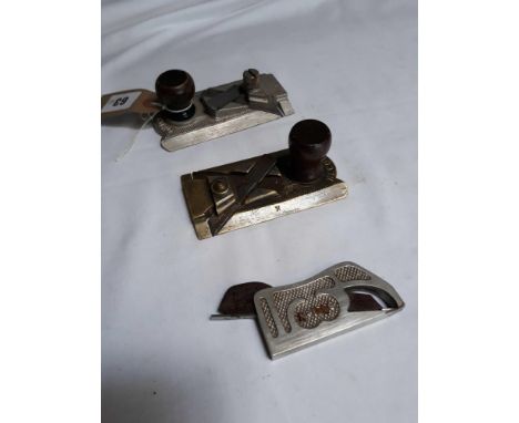  Sale Item:    2 RECORD 2506 PLANES &amp; 1 No 1366 PLANE  Vat Status:   No Vat   Buyers Premium:  This lot is subject to a B