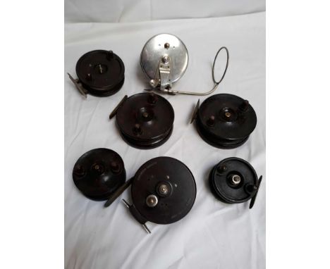  Sale Item:    BOX 7 BAKELITE CENTRE PIN REELS (AF)  Vat Status:   No Vat   Buyers Premium:  This lot is subject to a Buyers 