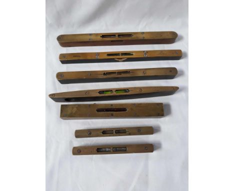  Sale Item:    7 HARDWOOD &amp; BRASS SPIRIT LEVELS   Vat Status:   No Vat   Buyers Premium:  This lot is subject to a Buyers