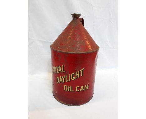  Sale Item:    ROYAL DAYLIGHT OIL CAN   Vat Status:   No Vat   Buyers Premium:  This lot is subject to a Buyers Premium of 15
