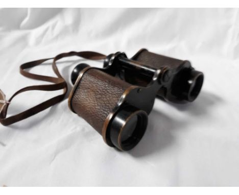  Sale Item:    ROSS LONDON X6 BINOCULARS WITH MILITARY MARKS  Vat Status:   No Vat   Buyers Premium:  This lot is subject to 