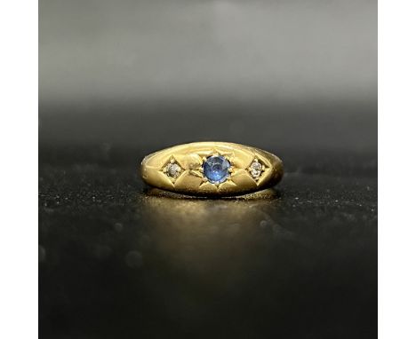 18ct yellow gold Victorian sapphire and diamond ring,
size L,
weight is 4.6 grams