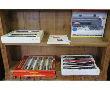 Hornby Railways sets: R.2079 Kentish Belle R.794 A.P.T. in boxes and Virgin set (with inner tray only), varying condition (3)