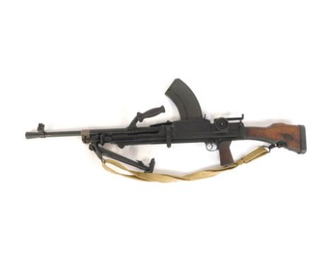 An Australian Bren .303 calibre light machine gun, stamped ASR, barrel length 62cm, serial number A1423, with deactivation ce
