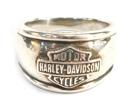 A silver Harley Davidson Motorcycles signet ring, ring size Z+1, 19.5g. 