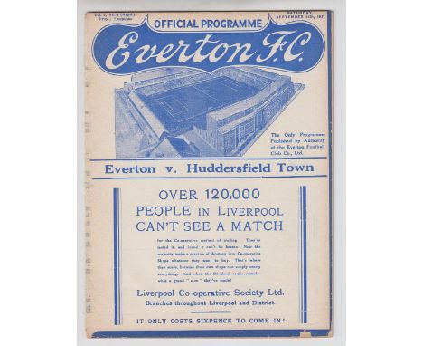 Football programme, Everton v Huddersfield Town, 25 September 1937, 1st Division (ex binder, vg) (1)