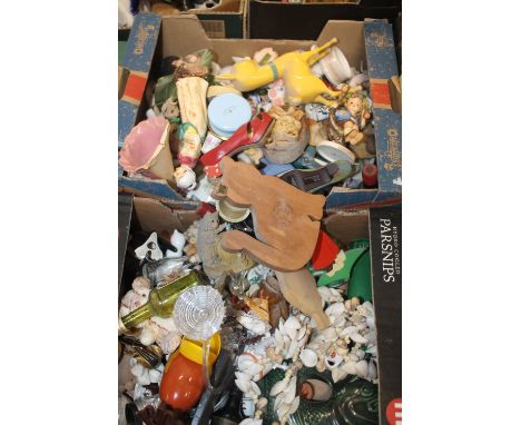 TWO TRAYS OF COLLECTABLE FIGURES ETC. TO INCLUDE GOEBEL ETC.