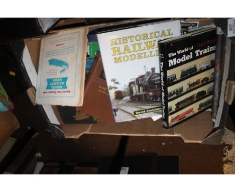 MODEL RAILWAY BOOKS AND BOOKLETS to include 'Gauge 'O' Manual' etc.