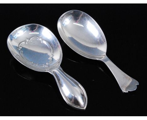 An Edwardian silver caddy spoon, having a lute shaped bowl with C-scroll decoration, maker James Deakin &amp; Sons (John &amp