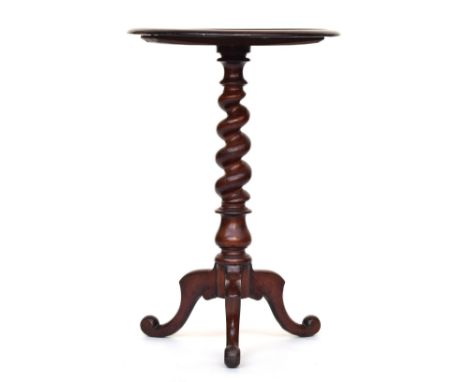 A 19th century mahogany barleytwist tripod table, moulded edge, 48cm diameter x 72cm high 