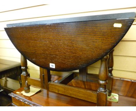 Small gate leg drop leaf table