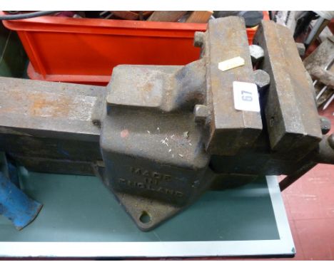 Large Record heavy duty bench vice