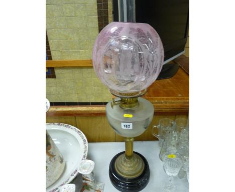 Excellent brass reeded column oil lamp with pink etched glass shade and bevelled frost glass reservoir