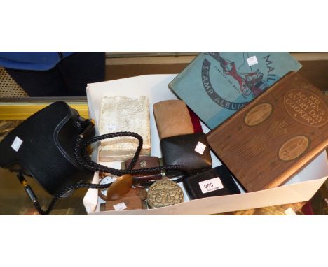 A 1930's chrome cigarette case/lighter; various cufflinks; razor; snuff box; other collectables
