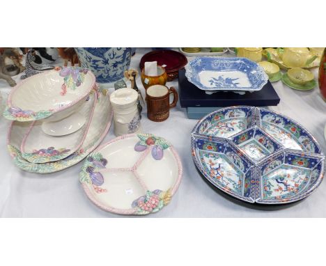 A pottery vase; 2 platters by Wedgwood and Royal Worcester, in original boxes; a Cantonese style lazy Susan; a Sylvac dog; de