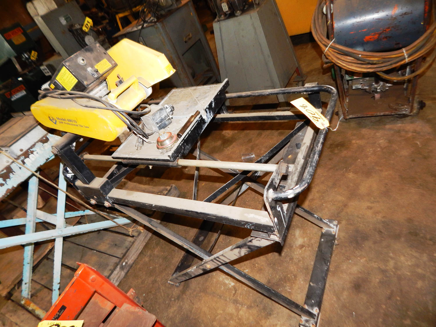 QEP MDL. 60010 2HP TILE CUTTING SAW