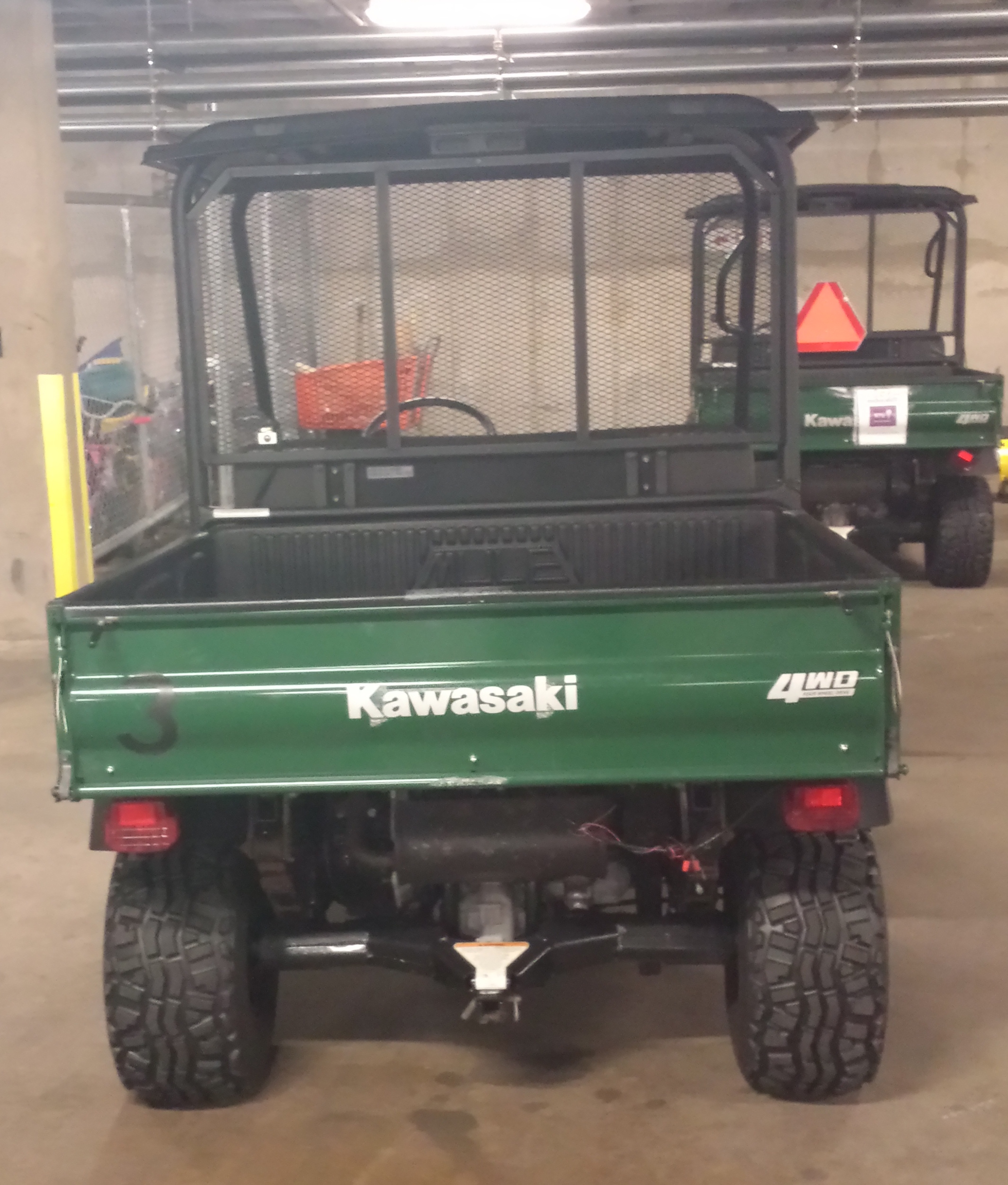 KAWASAKI MULE 3010 MDL. KAF950D SIDEBYSIDE MULE, DIESEL, 4WHEEL