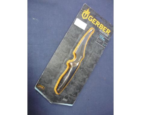 Boxed as new Gerber Hunting Myth E-Z open gutting knife 