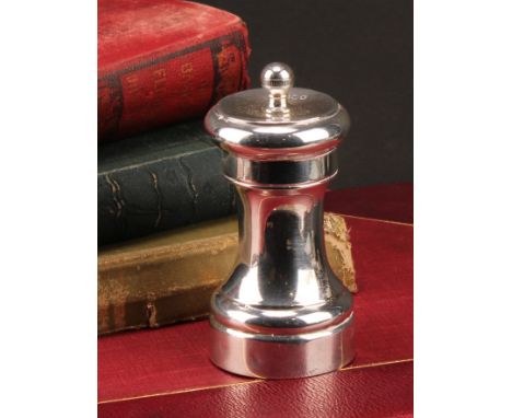 A Victorian silver pepper mill or grinder, 10cm high, William Hutton &amp; Sons Ltd, London 1899