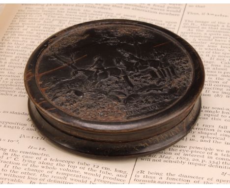 A 19th century pressed horn waisted circular snuff box, the push-fitting cover with a titled hunting scene, Tally-Ho, the bas