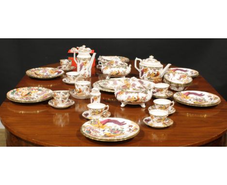 A Royal Crown Derby Olde Avesbury pattern part dinner and tea service, comprising a pair of tureens and covers, serving platt