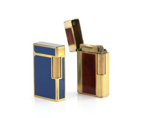 Two S T Dupont lighters, Laque de Chine one in blue no. V3KL40 and another in tortoise shell effect with reeded decoration no