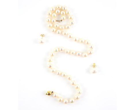 Pearl necklace, comprised of forty-seven 7.9-8.5mm cultured cream pearls, strung with knots, on a 9 ct gold clasp, length 47c