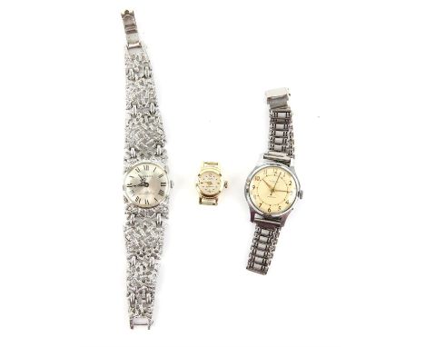 Ingersoll a gentleman's steel wristwatch, the signed dial with Arabic numeral hour makers, centre seconds, fitted with a  5 j