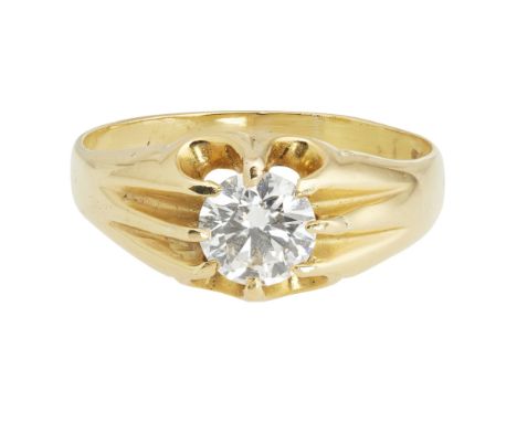 A gentleman's diamond set ringclaw set with a round brilliant cut diamond, to a plain 18ct gold shankRing size: S/T, estimate