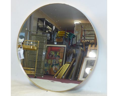 A contemporary circular gilt mirror, Diameter 91cm 